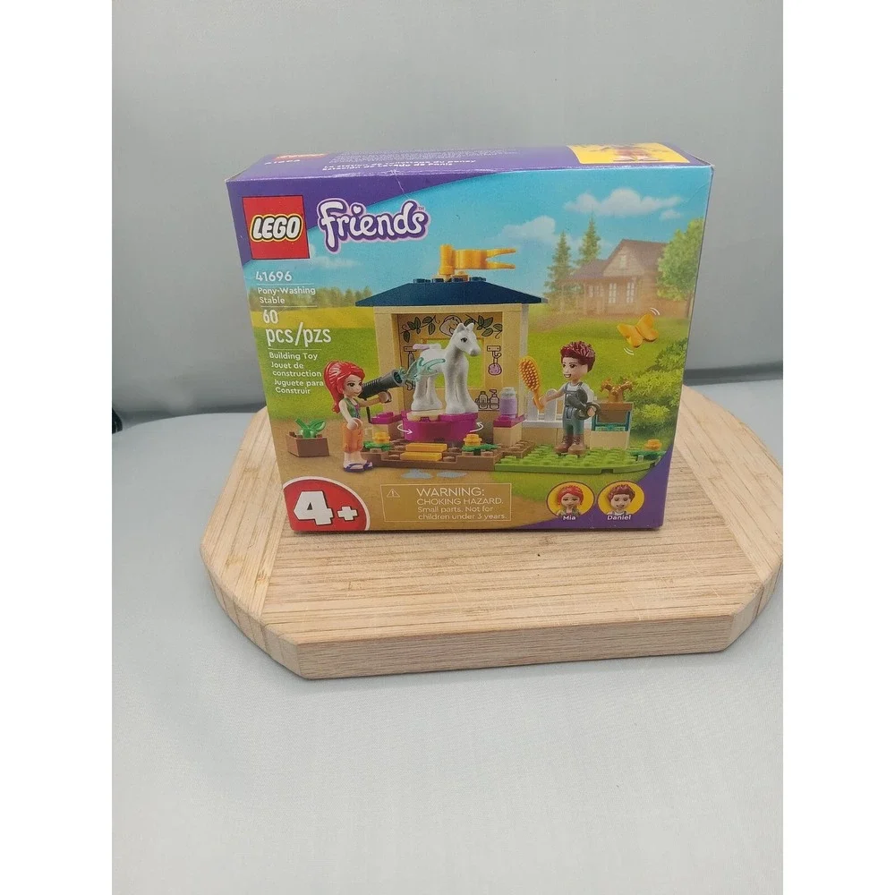 Lego‎ Friends No. 41696 Pony-Washing Stable